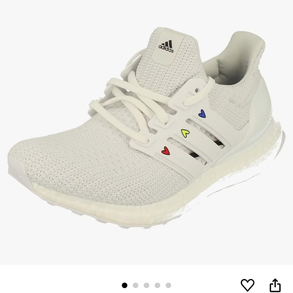Adidas ultraboost 4.0 DNA white hearts